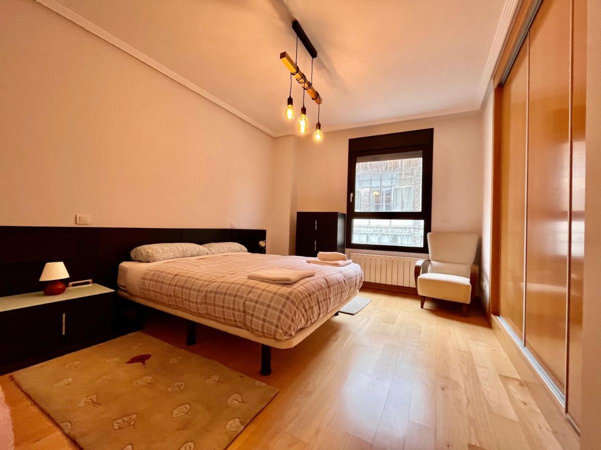 Atuaire Home Cordon 3 Centro Historico Parking Incluido Burgo Kültér fotó